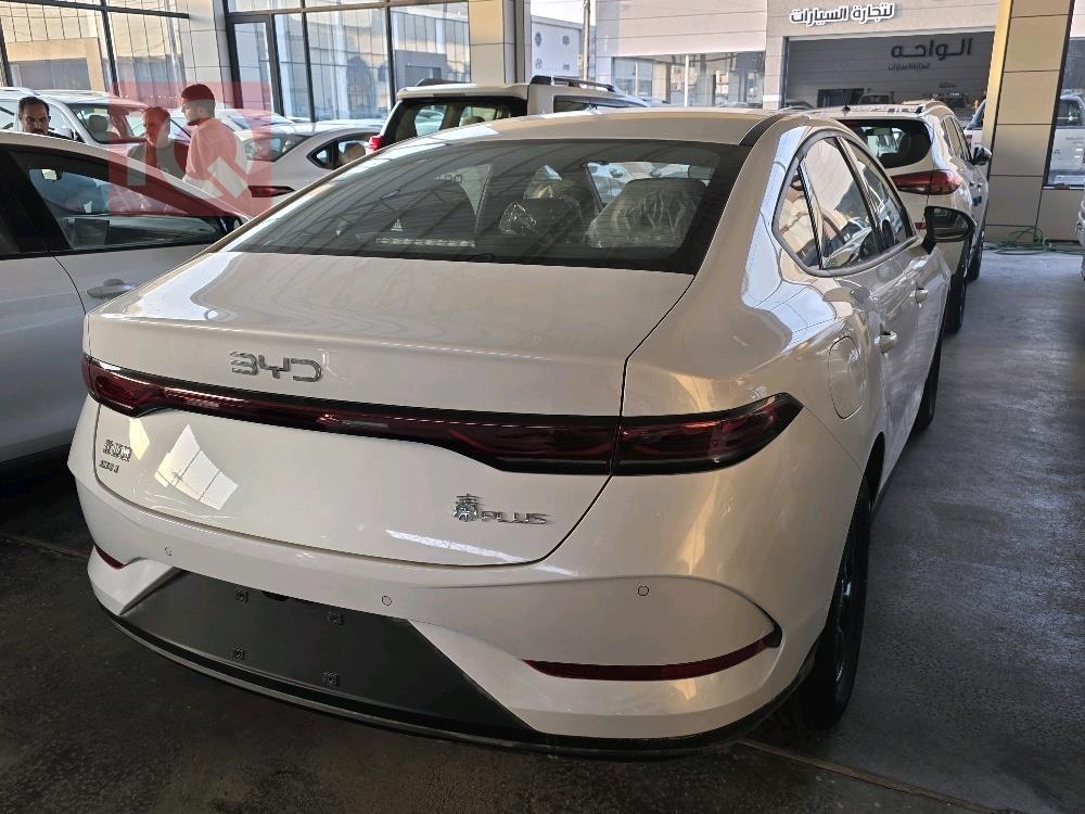 بي واي دي Qin Plus